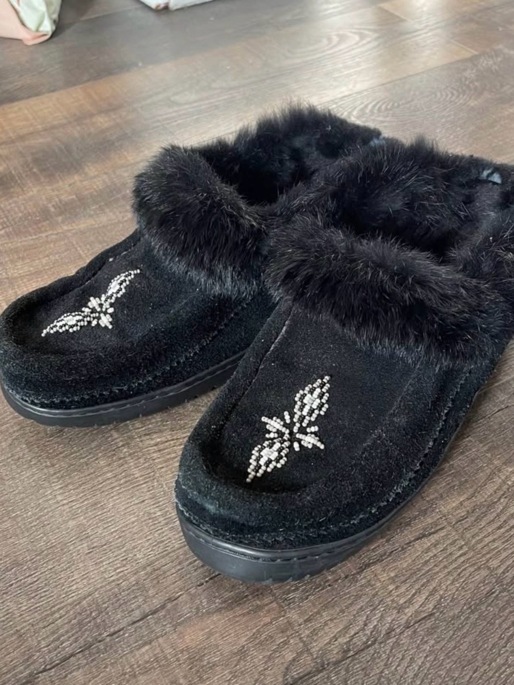 Manitoba mukluks moccasins with rubber sole